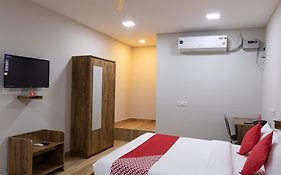 Hotel O Moon Stay